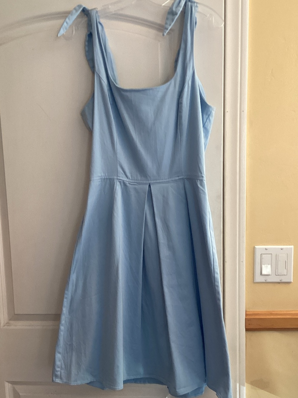 Melissa Masse ‘Made to Measure’ Cotton Light Blue Tie-Shoulder Dress